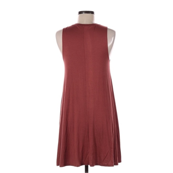 Double Zero Sleeveless Dress l SIZE M - Picture 2 of 4